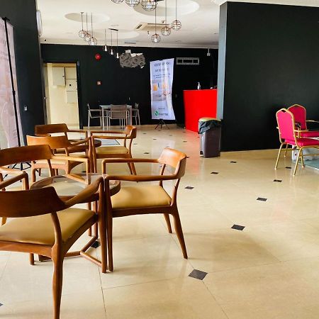 Surya Boutique Hotel Klang Ngoại thất bức ảnh