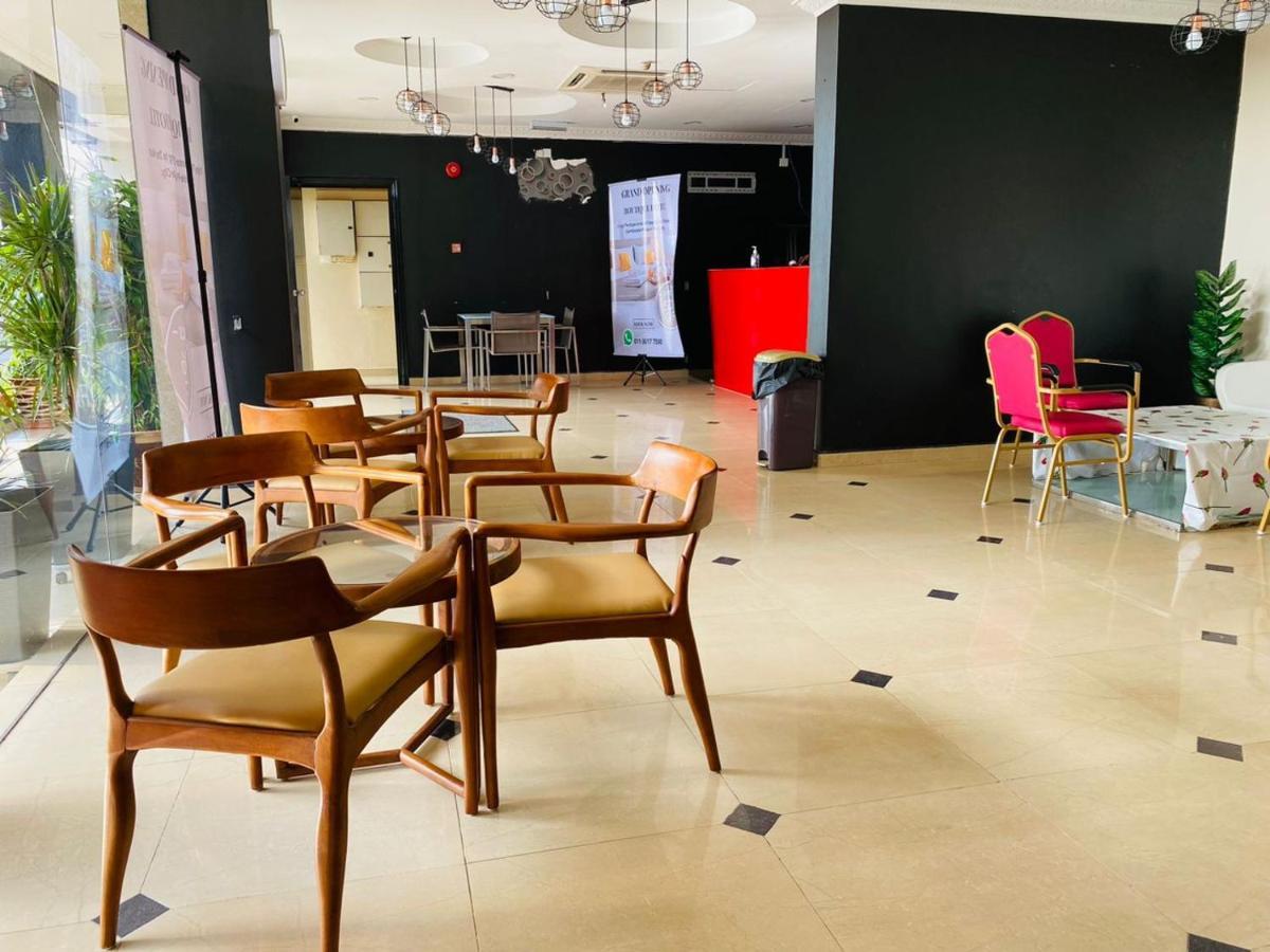 Surya Boutique Hotel Klang Ngoại thất bức ảnh