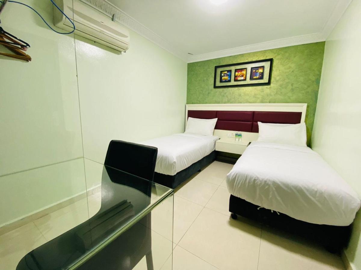 Surya Boutique Hotel Klang Ngoại thất bức ảnh